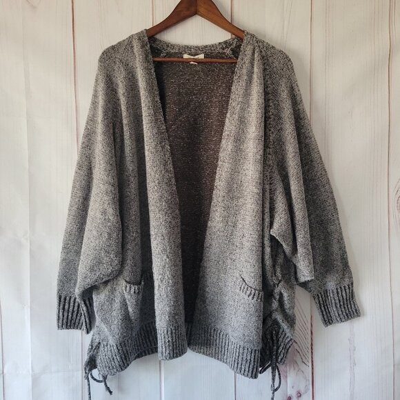 Umgee USA Cardigan Sweater, Women’s L, Gray, Open Front, 2 Front Pockets, EUC - Picture 1 of 10